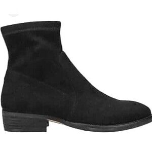 Vaneli Black Ankle Boots